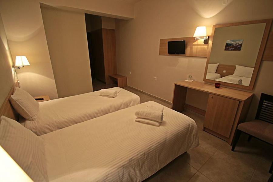 Hotel Omilaia Gardiki Exteriér fotografie